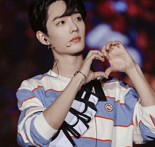 娱乐八卦爆料青簪行,明星恋情曝光，剧情反转引热议  第3张